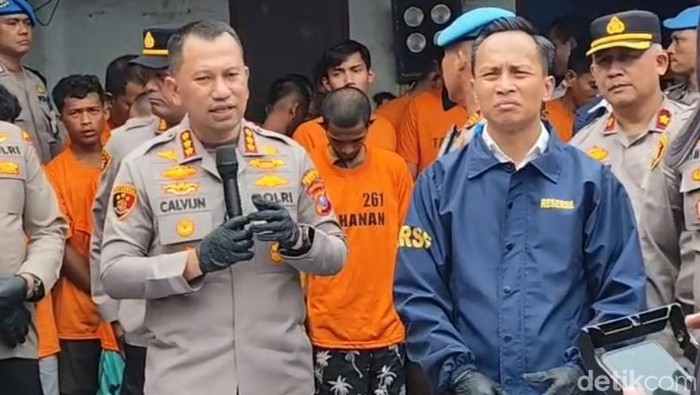 Polrestabes Medan menangkap ratusan pelaku rayap besi dan begal dalam operasi keamanan