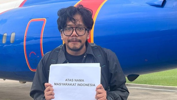 Ferry Irwandi memberi tanggapan usai disindir soal donasi 10 miliar rupiah
