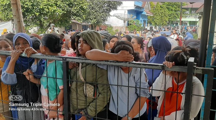 pedagang melakukan prank jual rice cooker Rp 20 ribu di Sibolga
