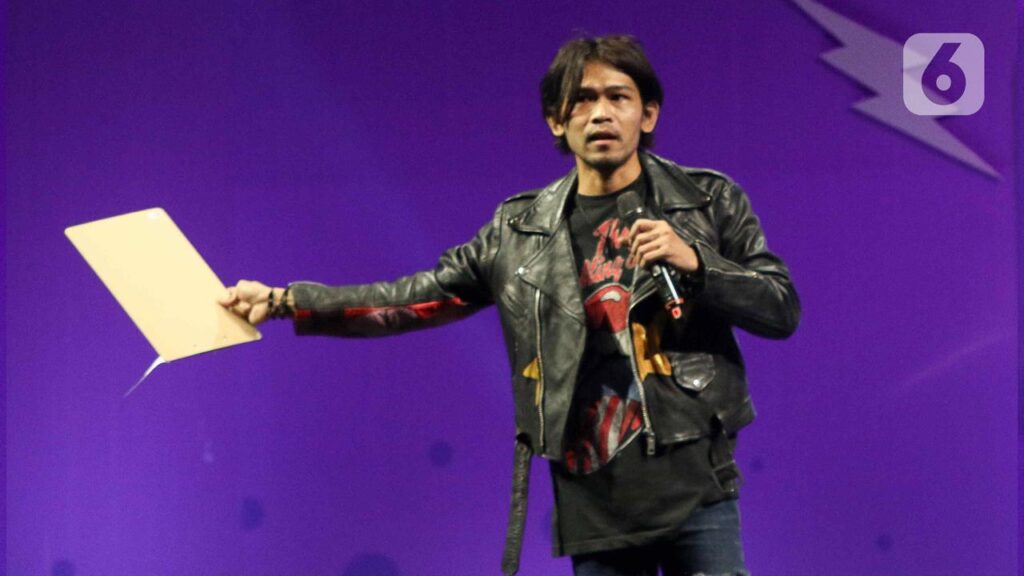 Indra Frimawan dan Fajar Sadboy dalam podcast Deddy Corbuzier yang viral