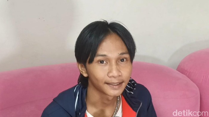 Fajar Sadboy viral dengan suara merdu saat ngaji dan belajar secara otodidak