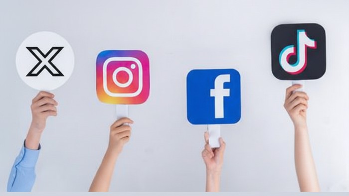 Grup drumband joget saat wisuda Madrasah Diniyah Demak yang viral di media sosial