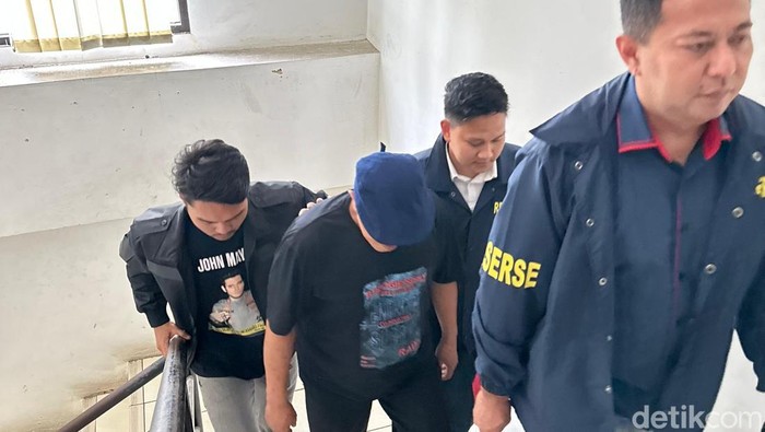 Polisi Tangerang menangkap dua pria terkait transaksi Tramadol ilegal